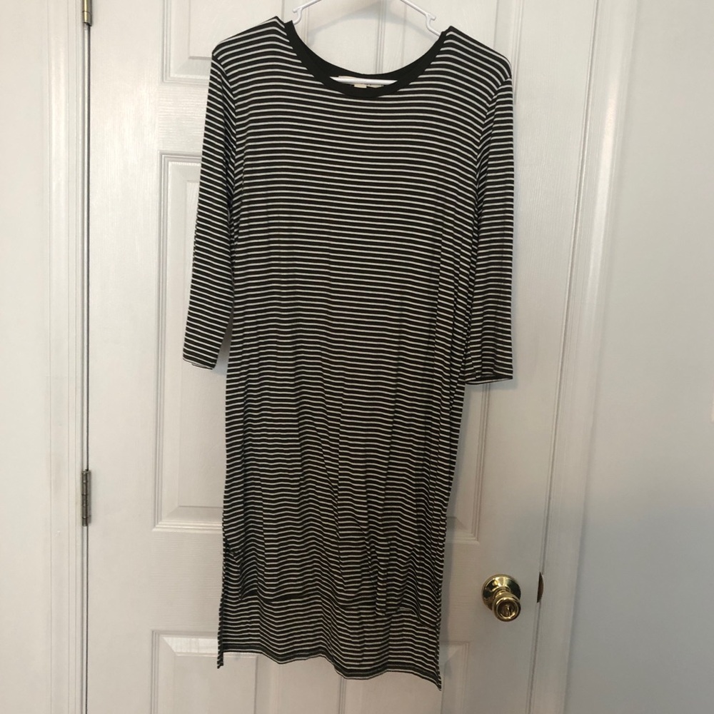 Francesca’s olive green striped dress